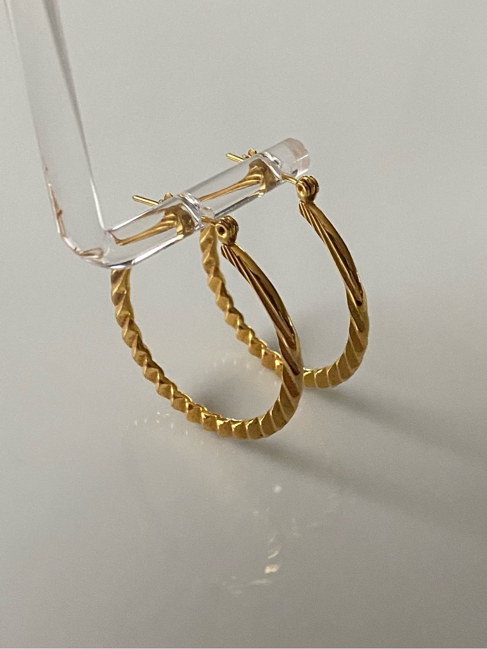 Gold Tone Ribbed Hoop Earrings - Women's Jewelry